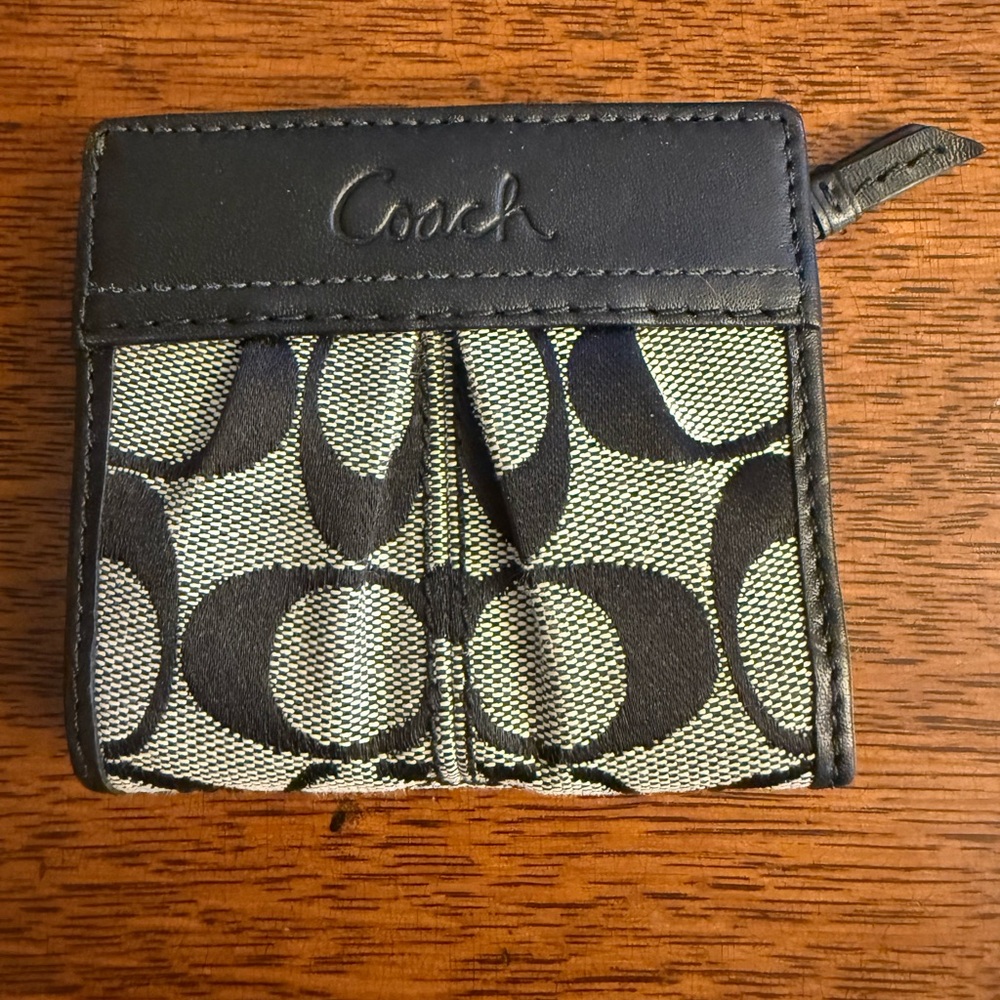 Coach Black and Cream Signature Wallet